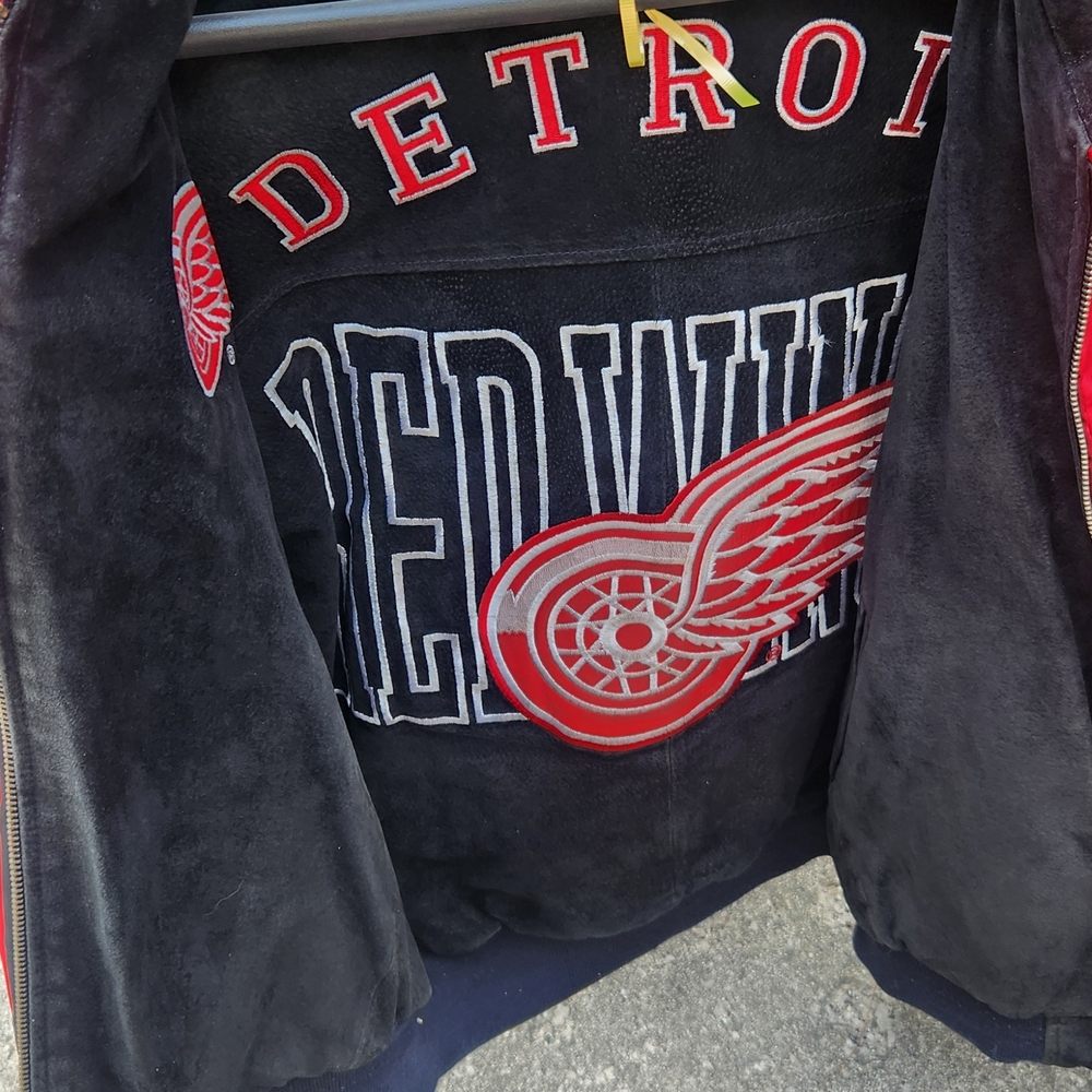 Reversable Suede Detroit Red Wings Jacket